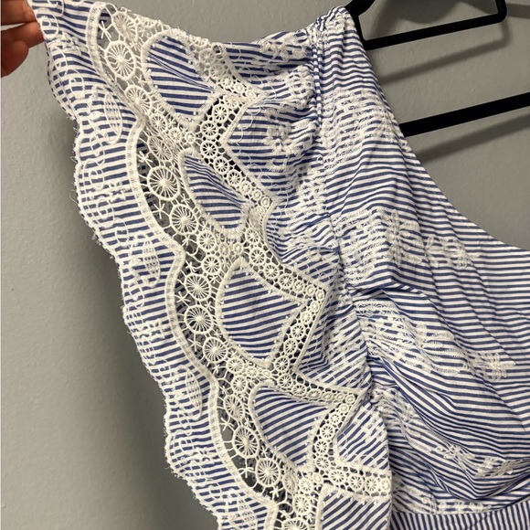 NWT BCBGMAXAZRIA One-Shoulder Embroidered Stripe Dress. Size 4 - Picture 7 of 16